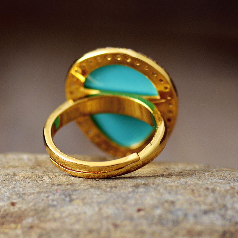 TEARDROP TURQUOISE COCKTAIL RING